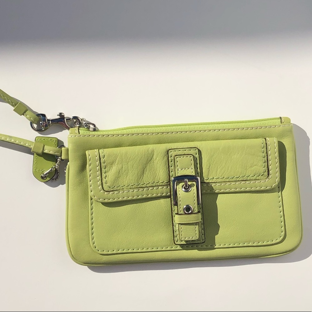 Coach Wristlet - Green - Zipper & Snap